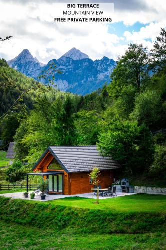 Radovna Chalet with Panoramic View — 4-Star Luxury Hotel in Mojstrana, Slovenia