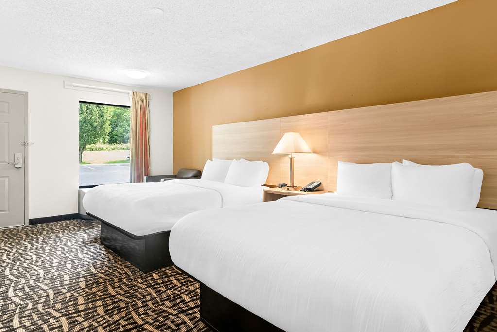 Quality Inn Russellville - photo 26