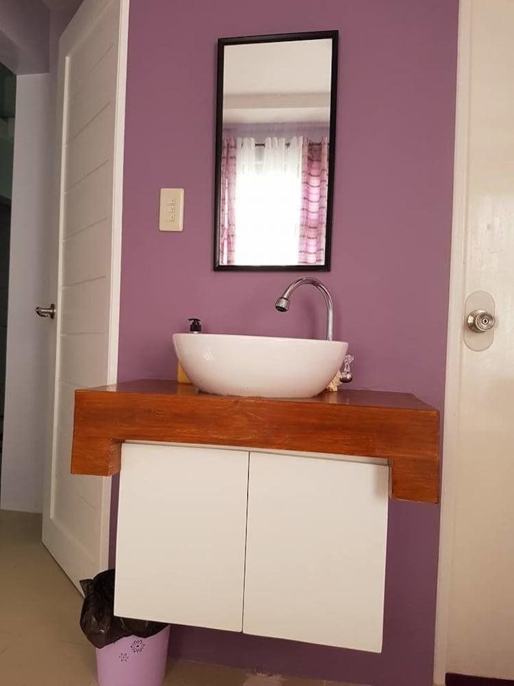 Bahai Jujai Baler by RedDoorz in Baler, Philippines