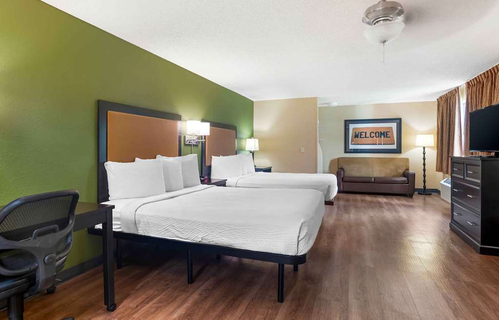 Extended Stay America Suites Palm Springs Airport - photo 34