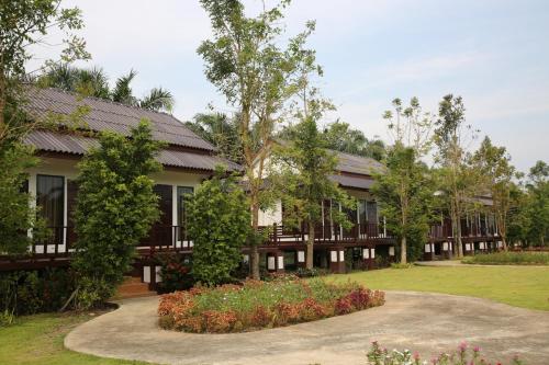Sunflora Resort Chumphon in Chumphon, Thailand