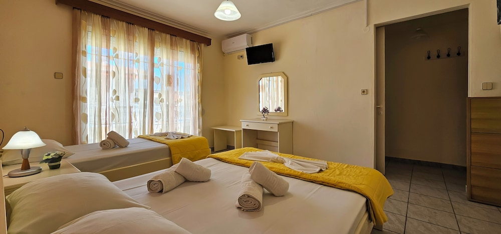 Chariclia Hotel — Katerini — photo 3