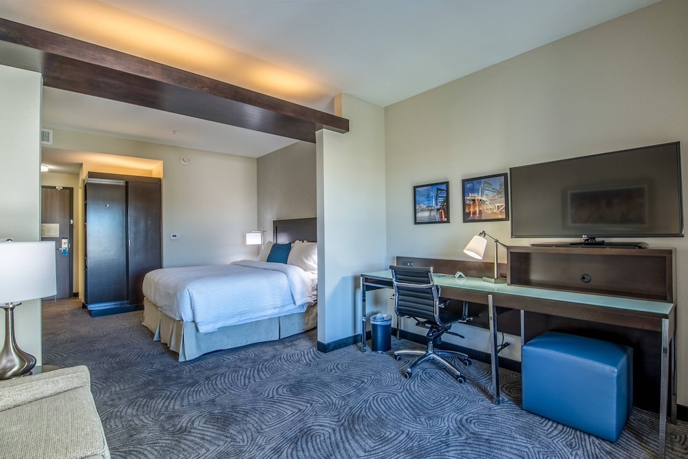 Fairfield Inn & Suites by Marriott Denver Downtown - photo 15