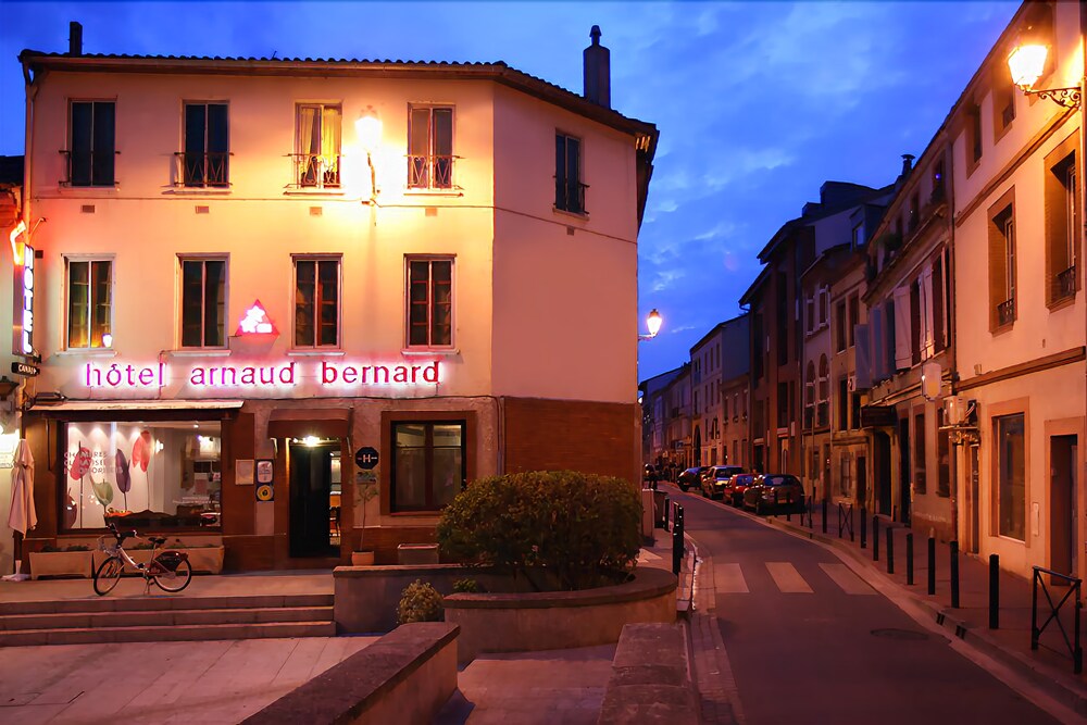Arnaud Bernard Hôtel