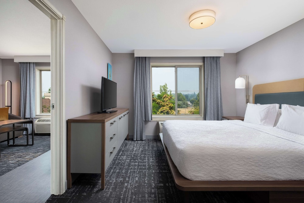 Homewood Suites Medford - photo 16