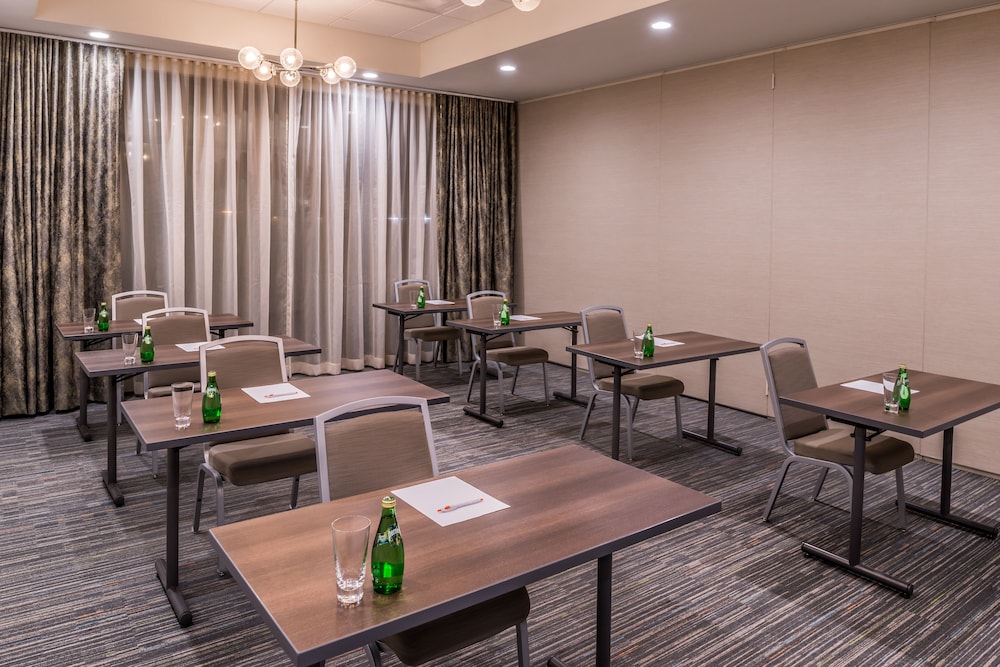 Even Hotel Eugene By Ihg - photo 73
