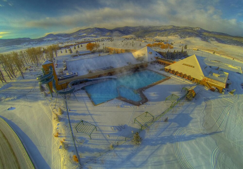 Fairmont Hot Springs Resort - photo 10
