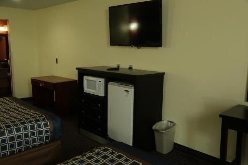 Theroff's Motel - photo 33