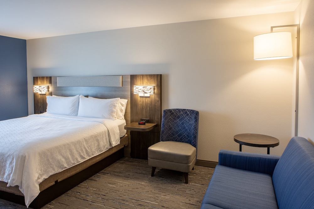 Holiday Inn Express & Suites Sioux City Southern Hills by IHG - photo 40