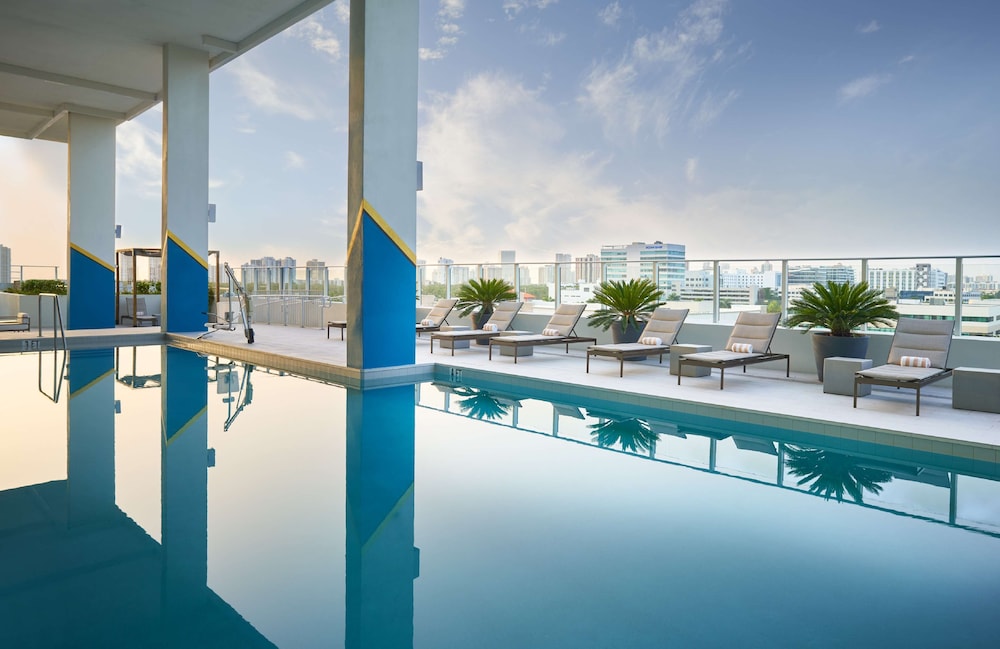 SERENA Hotel Aventura Miami Tapestry Collection by Hilton - photo 50