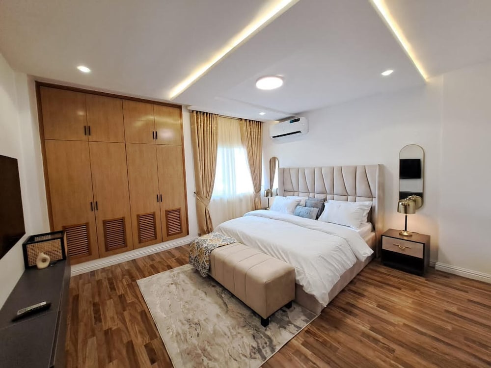 Luxurious Comfort in the Heart of Ikoyi Lagos — 4-Star Luxury Hotel in Lagos, Nigeria