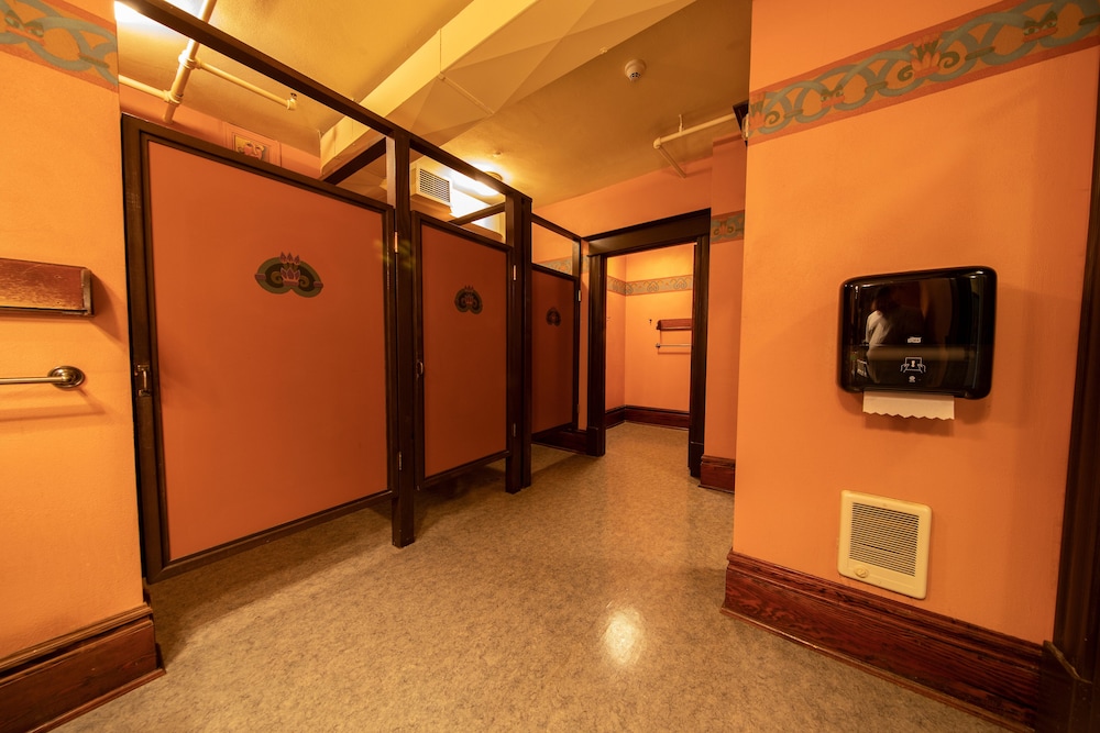McMenamins Edgefield - photo 13