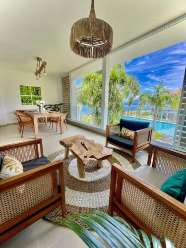 Te Miti Tropical paradise retreat — 4-Star Luxury Hotel in Paea, French Polynesia