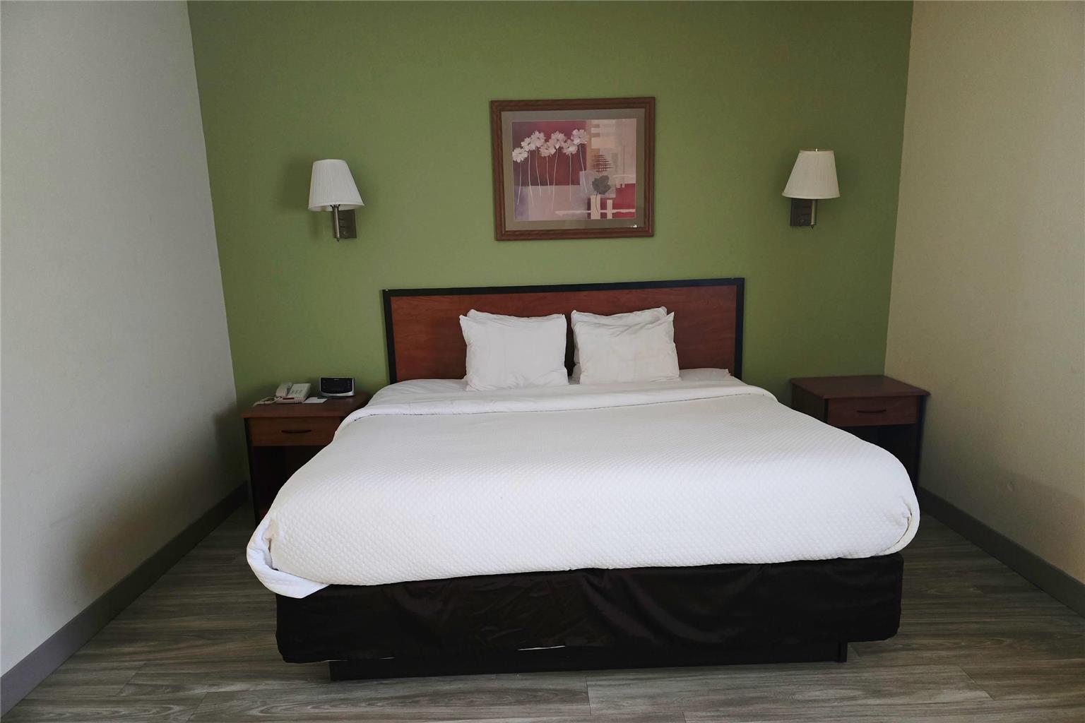 Quality Inn Durand I 69 - photo 30