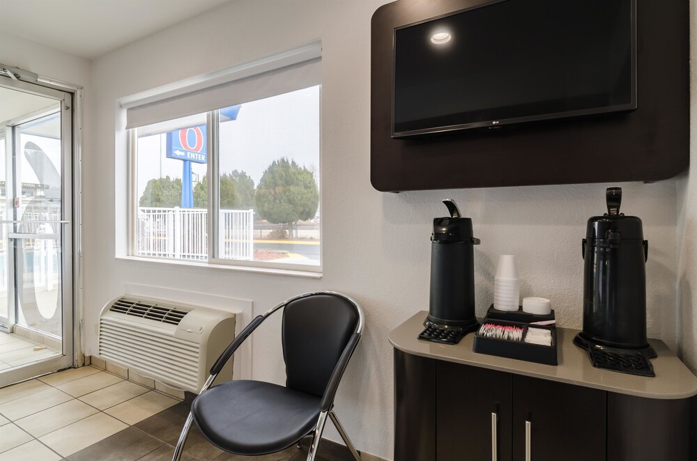 Motel6 North Platte NE East - photo 26
