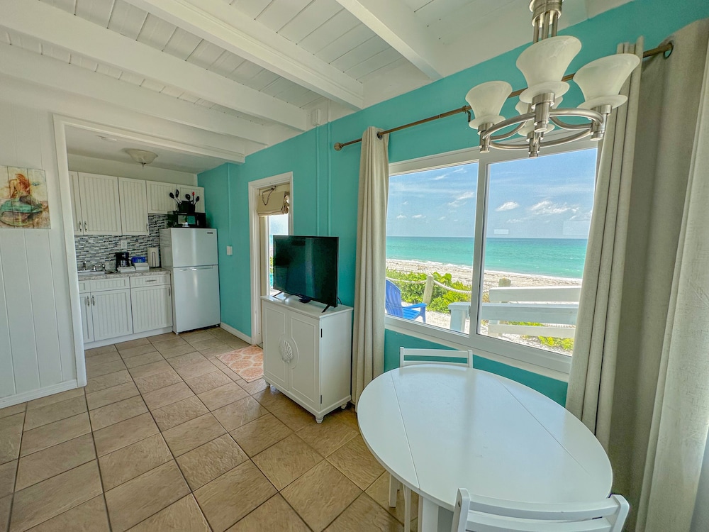 Pearl Beach Inn - photo 21