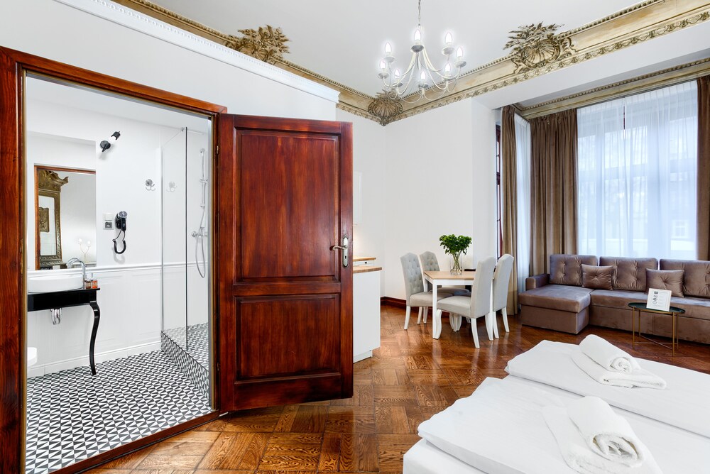 Aparthotel 1899 by Platinum in Szczecin, Poland