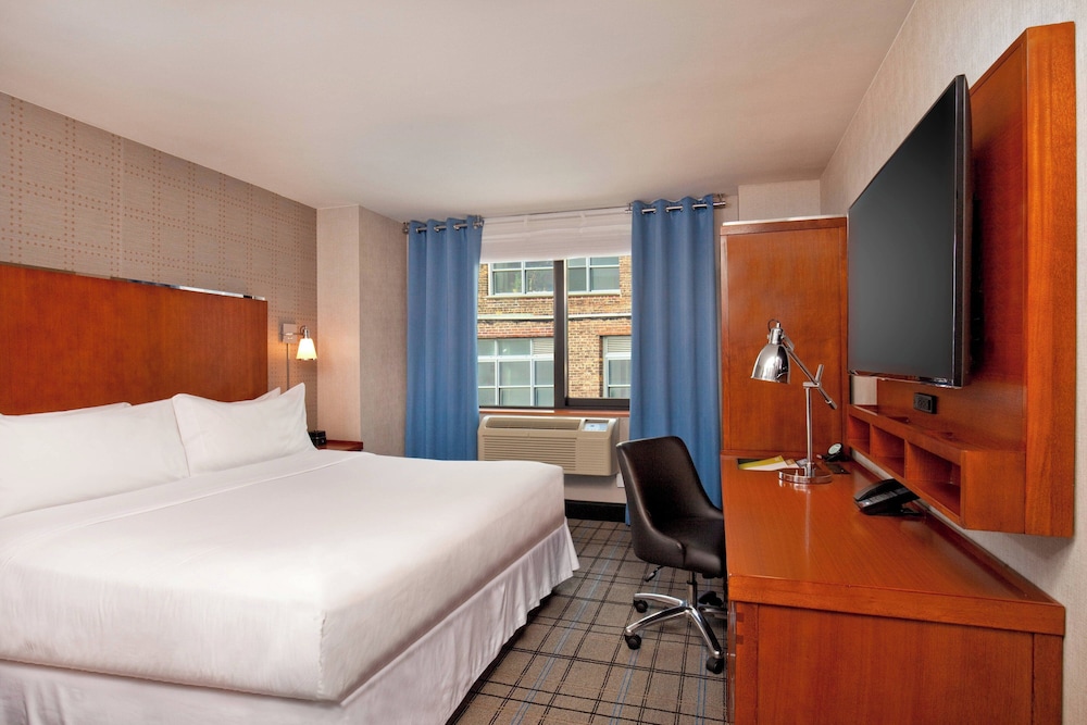 Four Points by Sheraton Midtown Times Square - photo 10