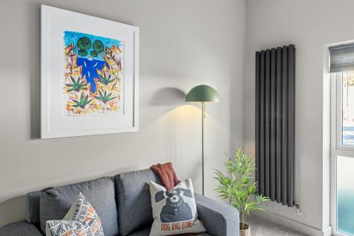 Brand New 1 Bed Flat Steps from Clifton NTU Campus in Nottingham, United Kingdom