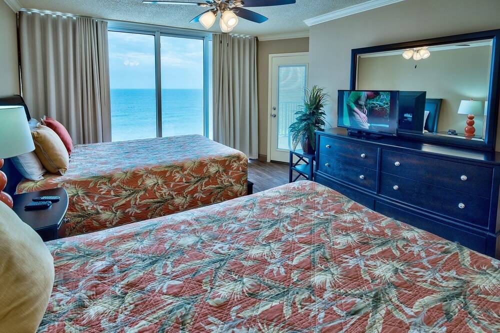 Long Beach 1 1104 663661 by RedAwning - photo 16