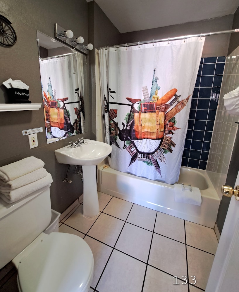 Buffalo Lodge Bicycle Resort - photo 143
