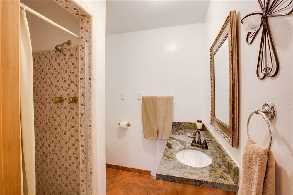 Dream Manor Inn - photo 30