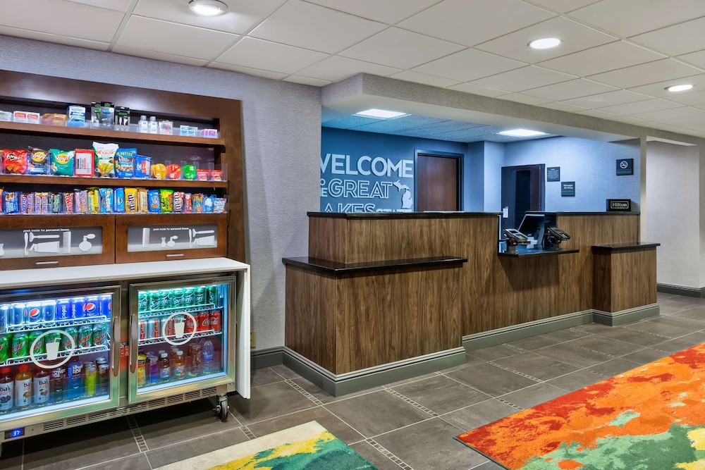 Hampton Inn Traverse City - photo 6