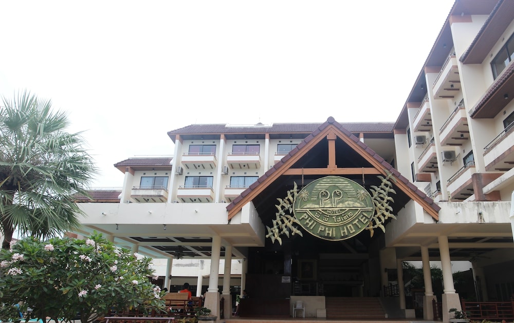 Phi Phi Hotel - carbon neutral hotel in Phi Phi Don