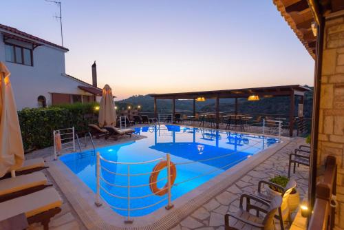 Bacchus Villa — 4-Star Luxury Hotel in Archaia Olympia, Greece