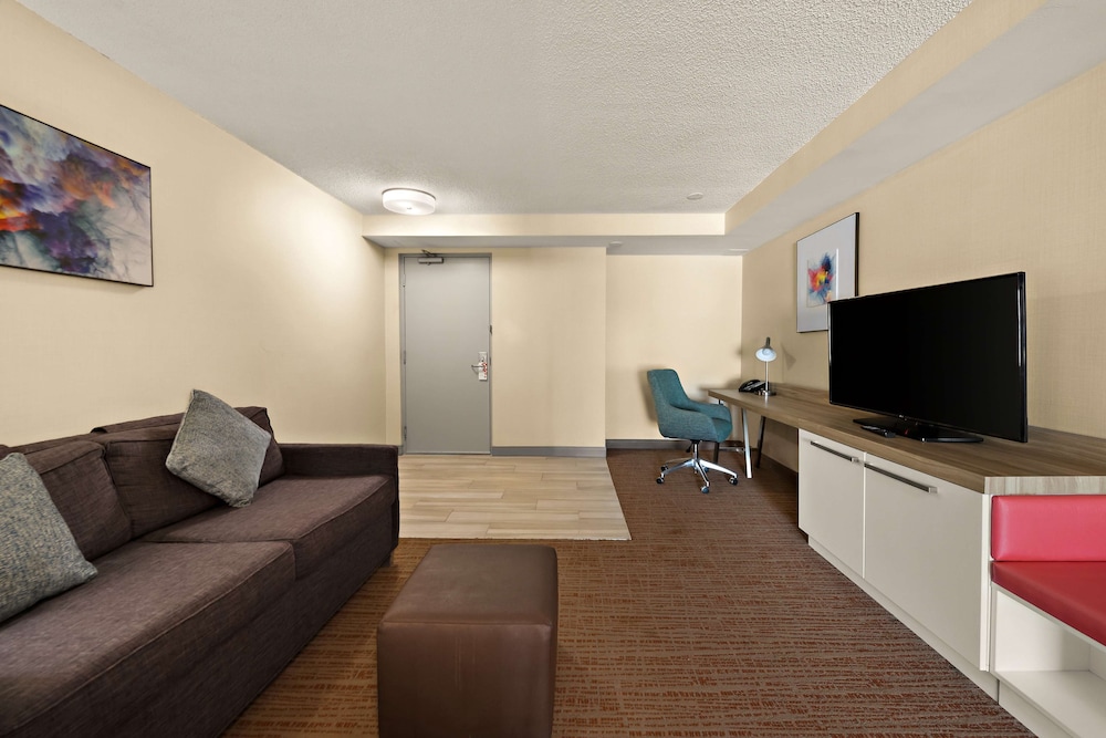 Hilton Garden Inn Williamsburg - photo 32