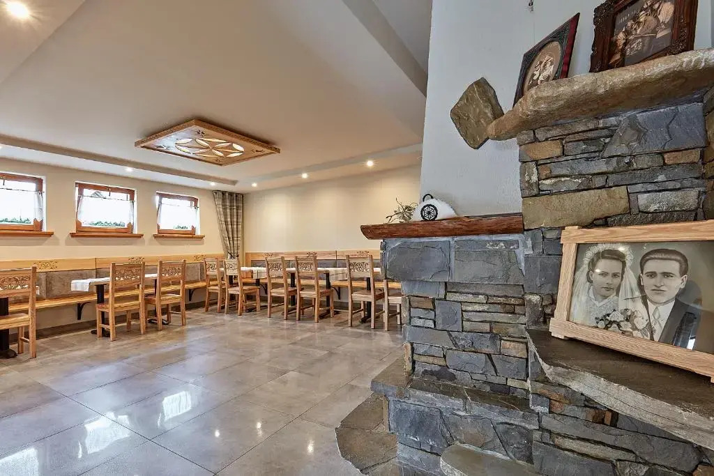 Pokoje Goscinne Stoch — hotel in Poronin