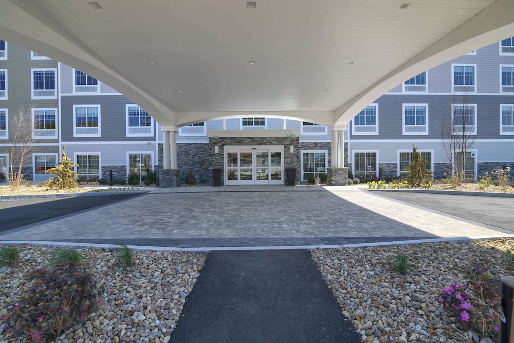 Hampton Inn Lincoln White Mountains - photo 39