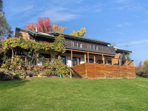 Ridge River Retreat - last minute hotel in Unknown City