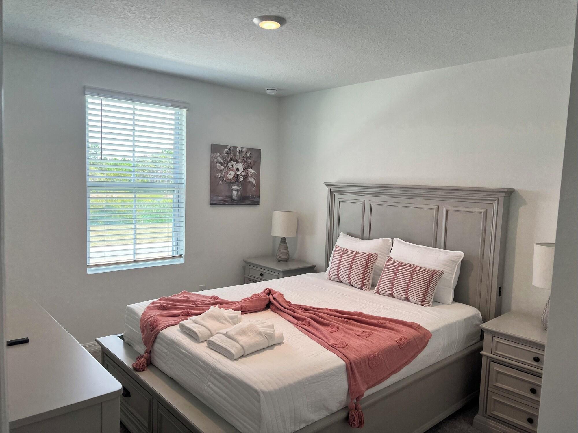 Brand new lux townhome close to Disney — 4-Star Luxury Hotel in Davenport, United States