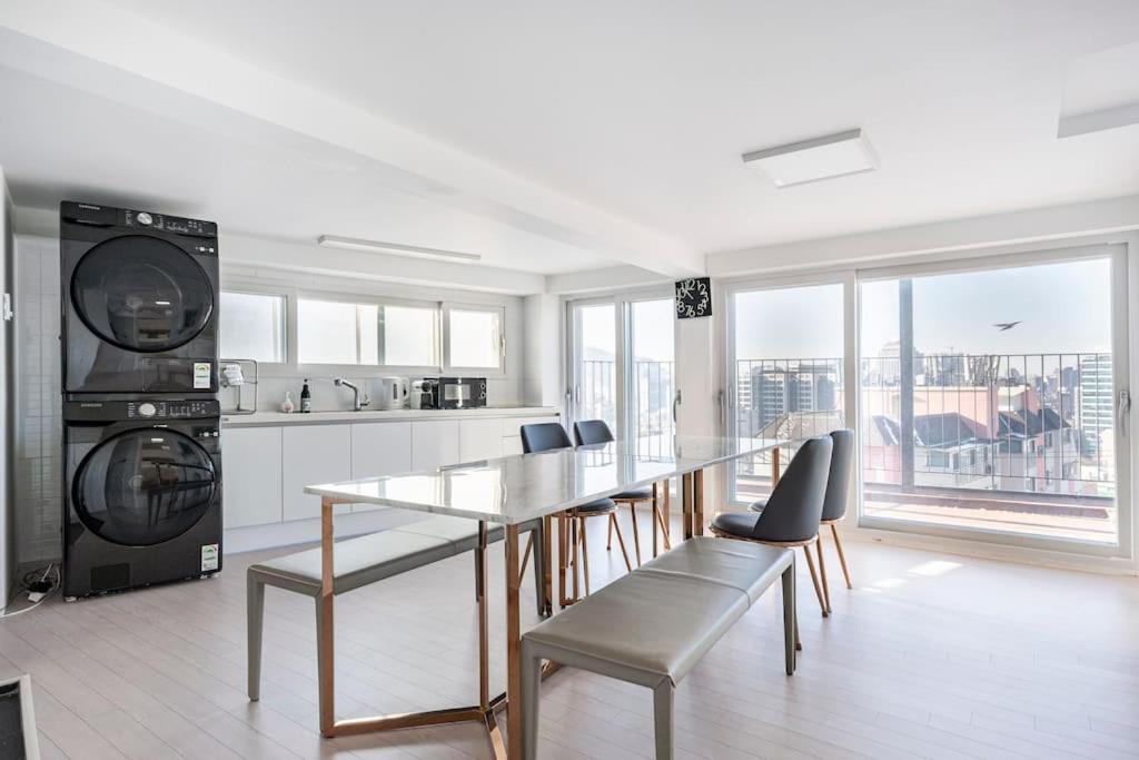 Naksan Park Hills 1 in Seoul, South Korea