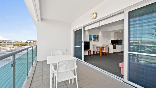 Sea Side 104 — Mandurah — photo 5