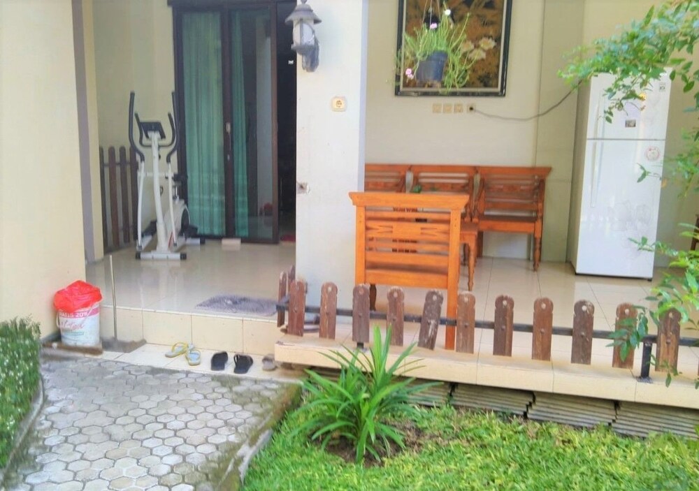 Comfy Tower House in Surakarta, Indonesia