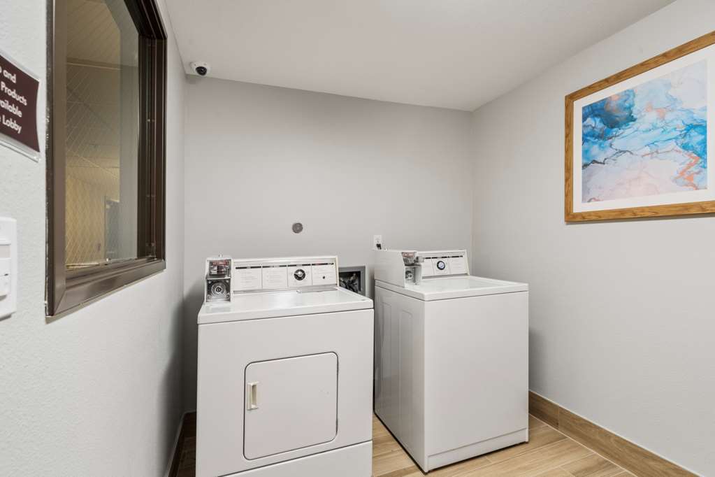 Best Western Lake Oswego Portland Hotel & Suites - photo 104