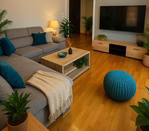 Sunny Escape in Alimos close to the beach — 4-Star Luxury Hotel in Athens, Greece
