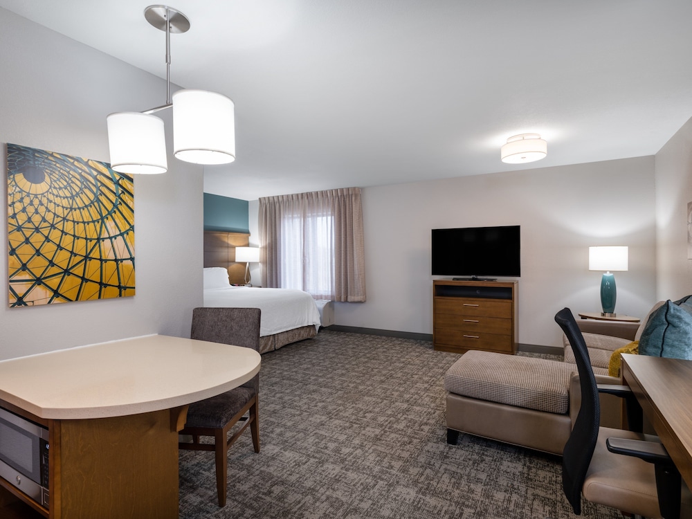 Staybridge Suites Sioux City Southeast by IHG - photo 27