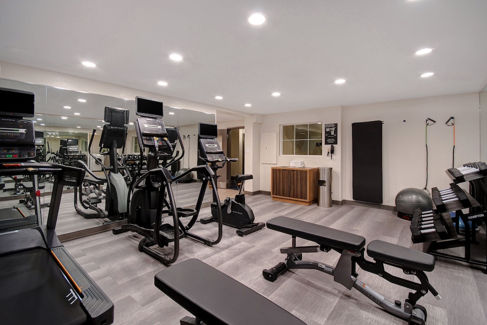 Candlewood Suites Columbia Ft. Jackson by IHG - photo 46