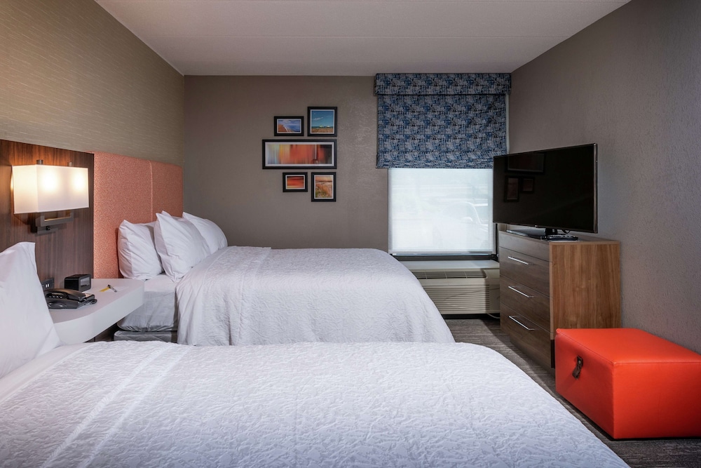 Hampton Inn Fall River Westport - photo 14