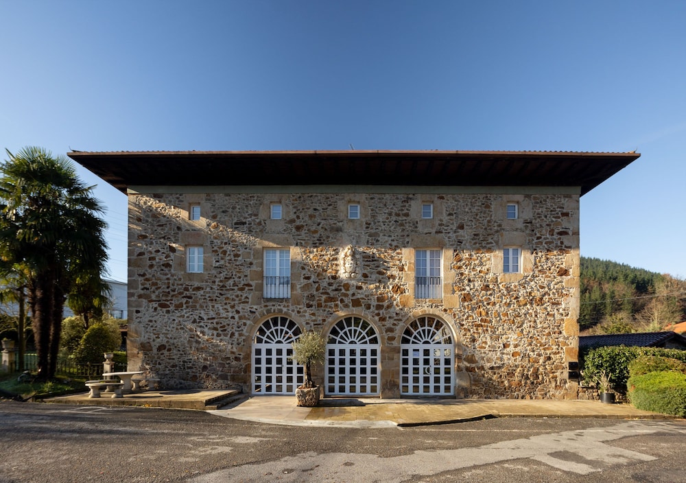 Etxeaundi Hotel Boutique — Onate