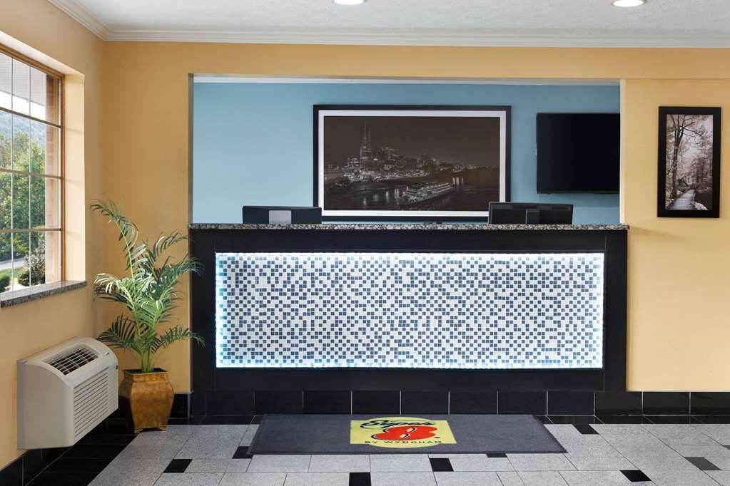 Super 8 by Wyndham Whites Creek Nashville NW Area - photo 3