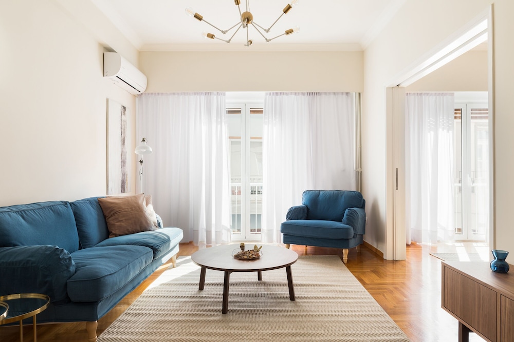 UPSTREET Chic Flat in the Heart of Athens — 4-Star Luxury Hotel in Athens, Greece