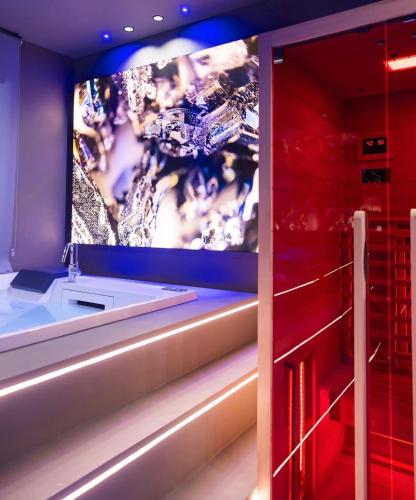 Platinum Suite&Spa — 4-Star Luxury Hotel in Palermo, Italy