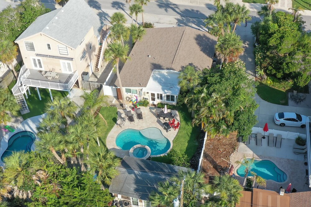 Angelfish — 4-Star Luxury Hotel in Anna Maria, United States