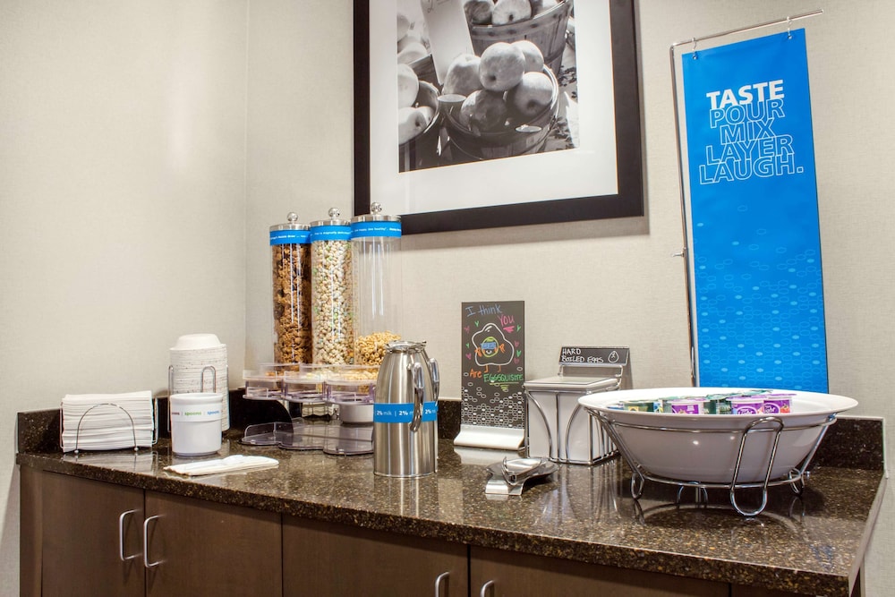 Hampton Inn Parker - photo 39