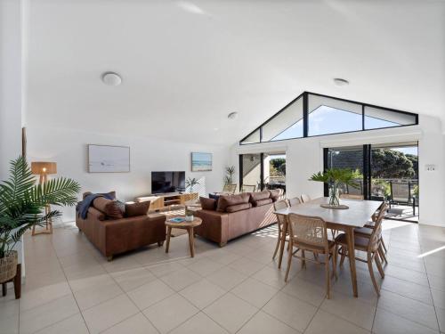 Seventh Heaven Surfside - carbon neutral hotel in Yallingup