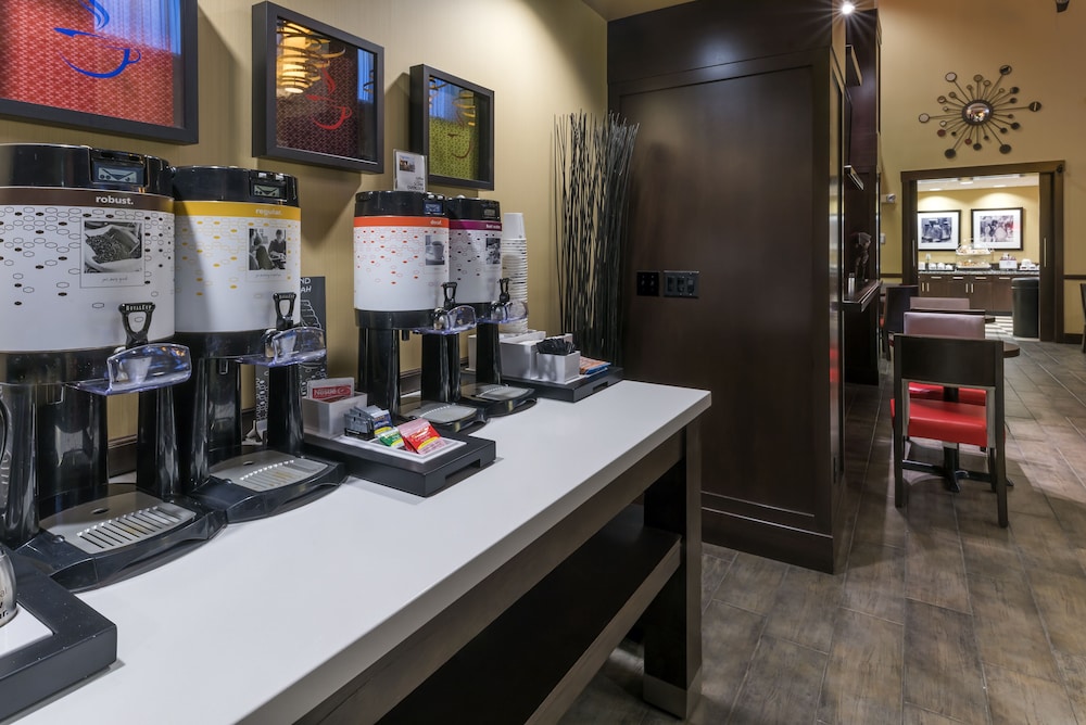 Hampton Inn & Suites Salt Lake City University Foothill Dr - photo 64